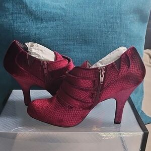 Ruby Shoo Elegant Red Velvet Textured High-Heel Ankle Pumps